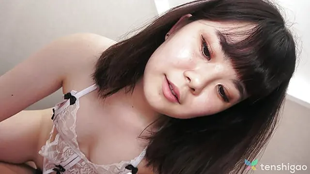 Japanese brunette Ayumi Honda exciting trimmed chick enjoys fuck with lover 